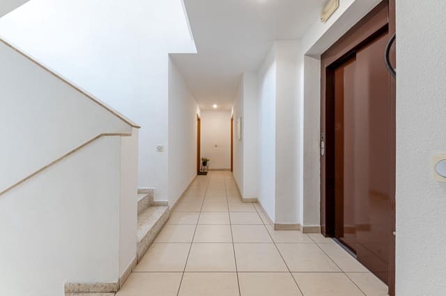 3 soverom Penthouse til salgs i Torremolinos med svømmebasseng - € 479 000 (Ref: 9944164)