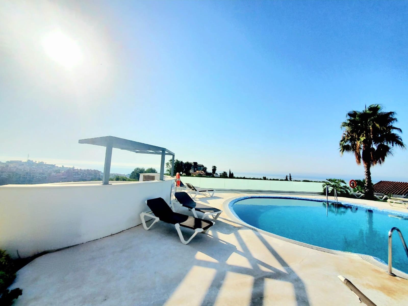 2 sypialnia Apartament na sprzedaż w Fuengirola z basenem garażem - 495 000 € (Ref: 9983169)