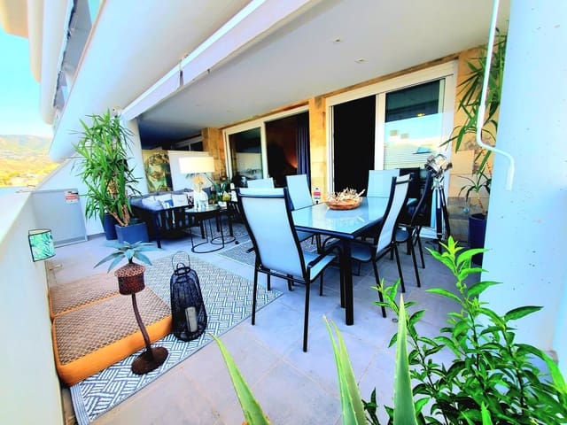 2 soveværelse Lejlighed til salg i Torreblanca, Fuengirola med swimmingpool garage - € 495.000 (Ref: 9983169)
