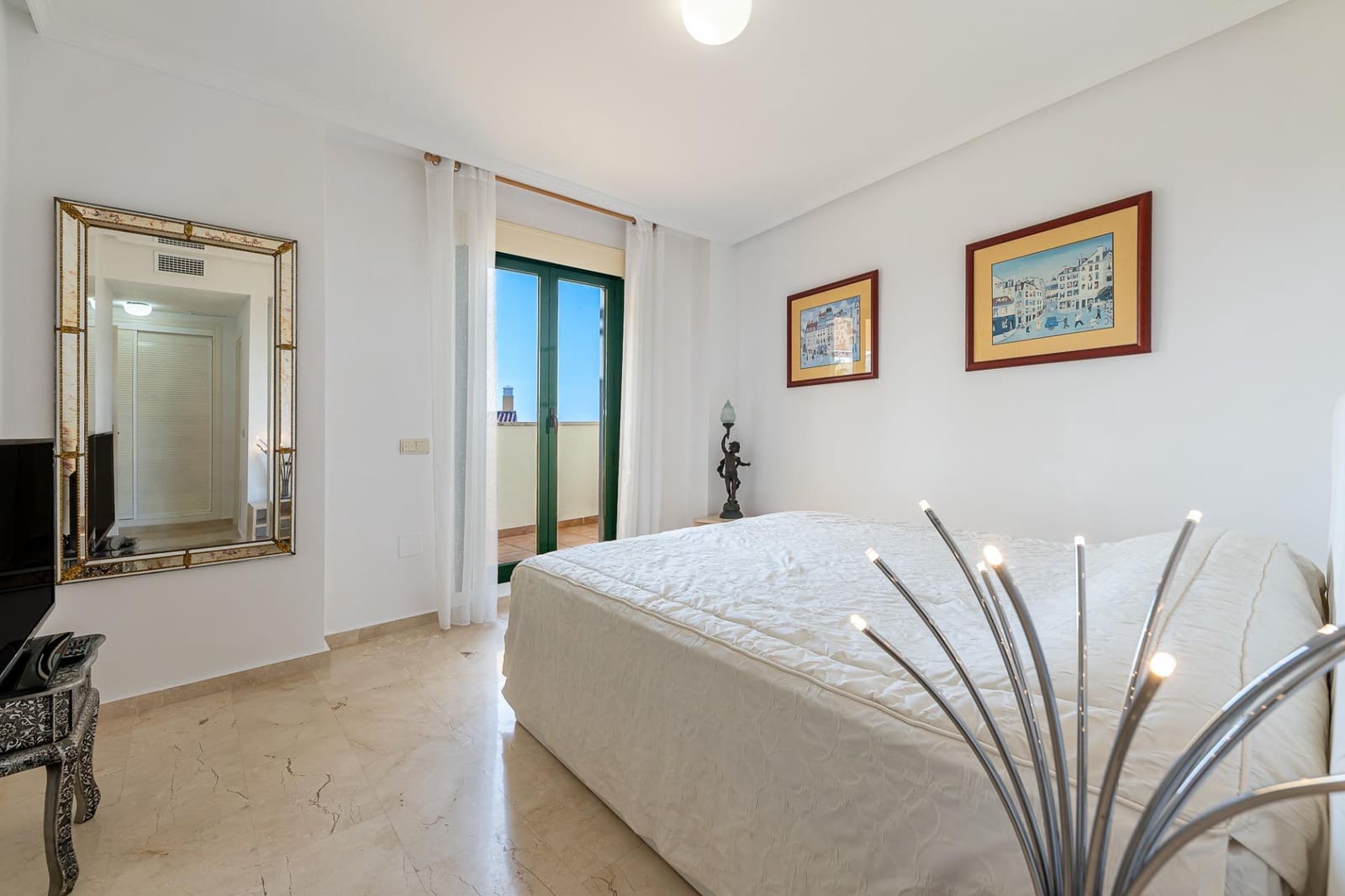2 soverom Leilighet til salgs i Torrequebrada med svømmebasseng - € 389 000 (Ref: 9998837)