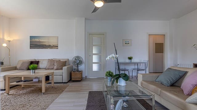 4 Zimmer Villa zu verkaufen in Pinos de Alhaurin, Alhaurín de la Torre mit Pool - 625.000 € (Ref: 9999640)