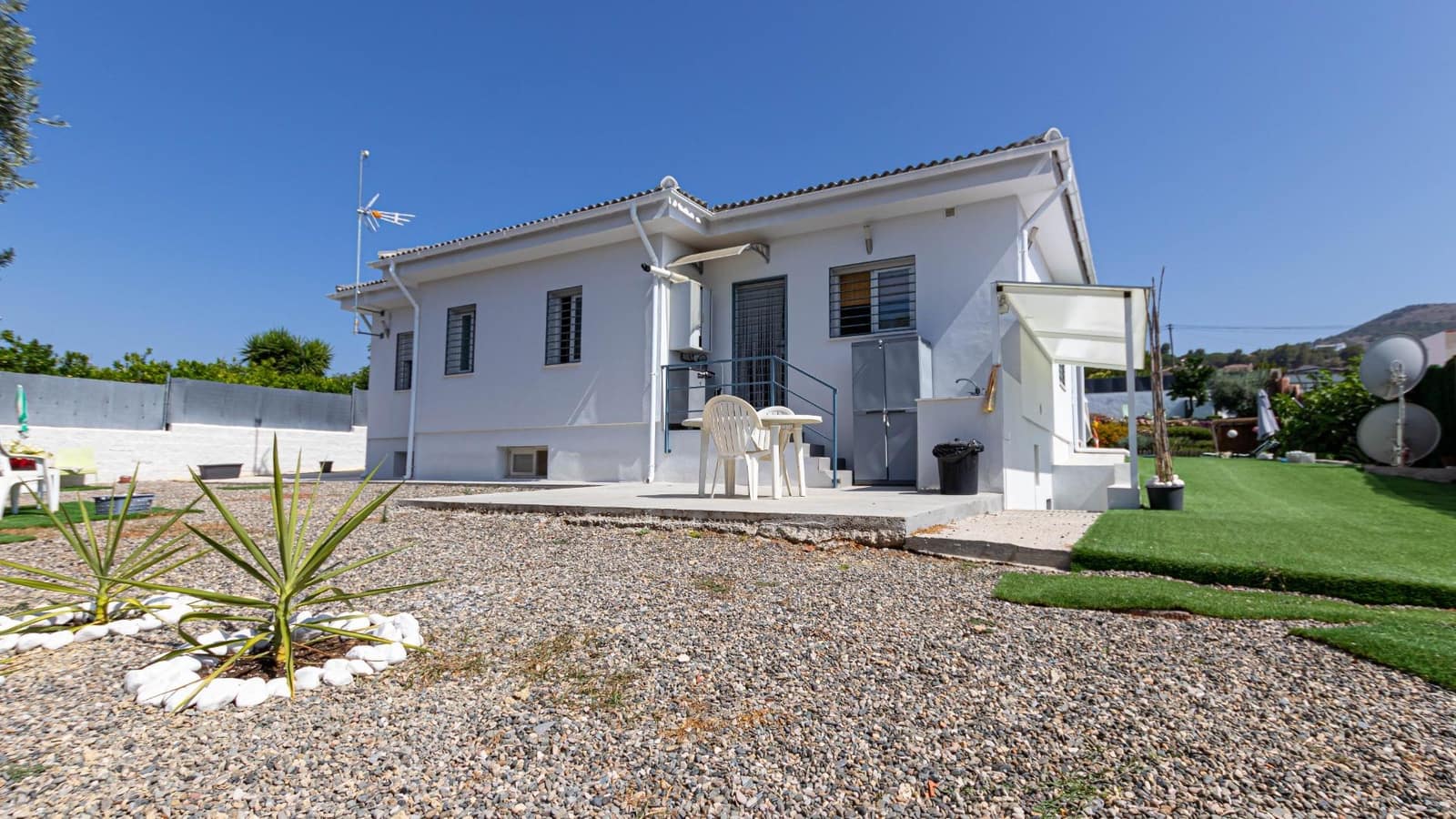 4 Zimmer Villa zu verkaufen in Pinos de Alhaurin mit Pool - 625.000 € (Ref: 9999640)