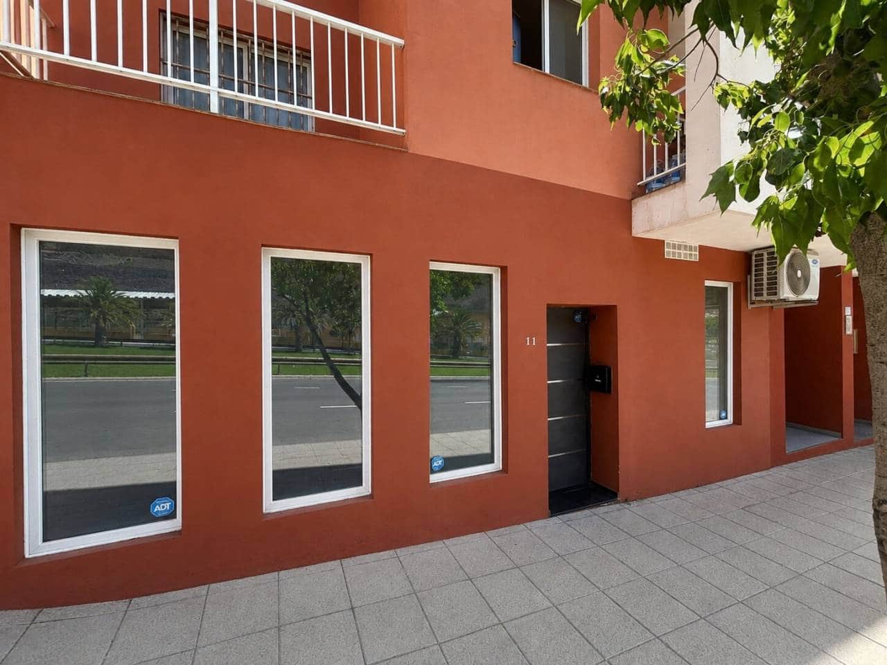 2 bedroom Flat for sale in Morro Jable with garage - € 196,000 (Ref: 10054595)