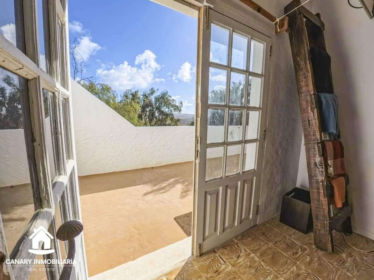 4 soveværelse Villa til salg i Costa Calma - € 319.000 (Ref: 8243995)