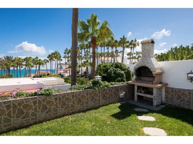 2 soveværelse Villa til salg i Costa Calma, Pájara - € 339.000 (Ref: 8261003)