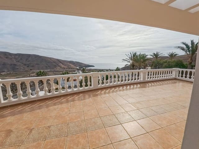 4 slaapkamer Flat te koop in Tuineje met zwembad garage - € 699.900 (Ref: 9658141)