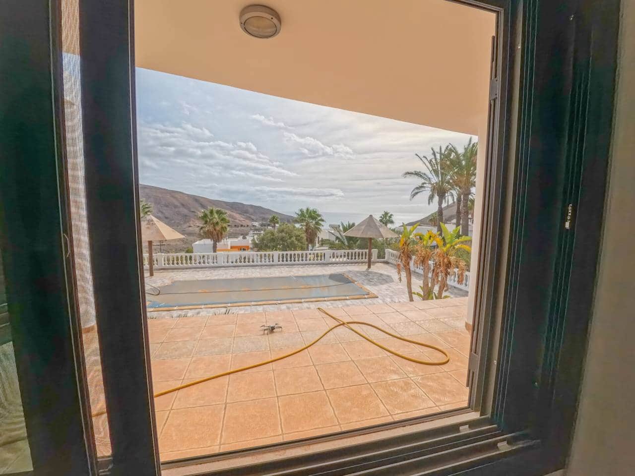 4 slaapkamer Flat te koop in Tuineje met zwembad garage - € 699.900 (Ref: 9658141)