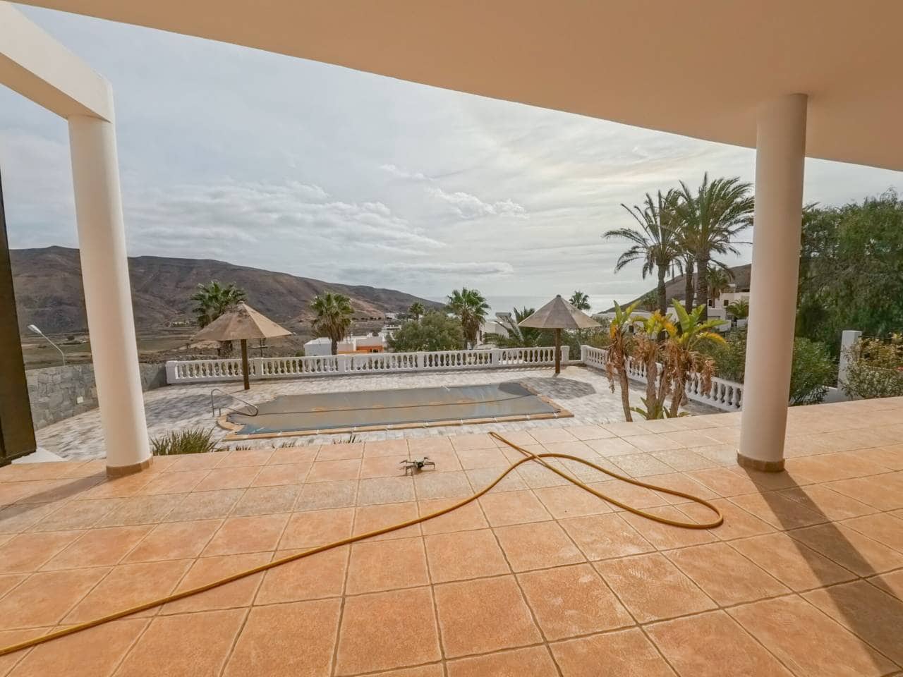 4 slaapkamer Flat te koop in Tuineje met zwembad garage - € 699.900 (Ref: 9658141)