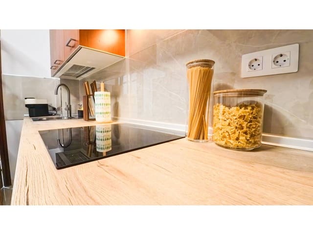 2 chambre Appartement à vendre à Morro Jable, Pájara avec garage - 275 000 € (Ref: 9669869)