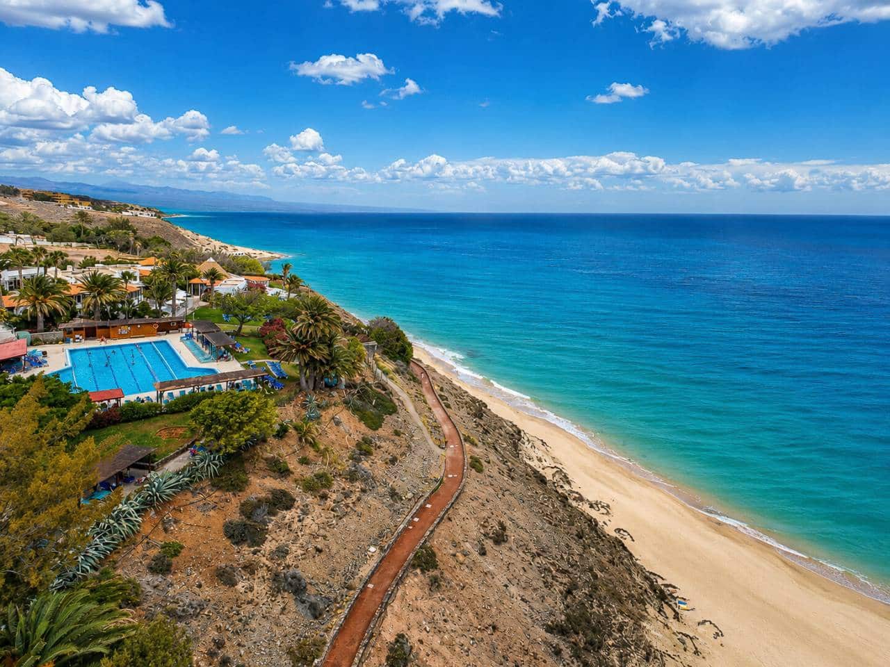 2 bedroom Apartment for sale in Morro Jable with garage - € 349,000 (Ref: 9838794)