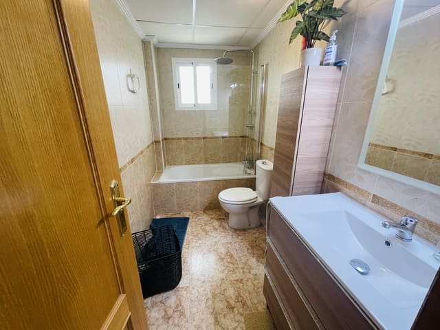 2 makuuhuone Rivitalo myytävänä paikassa Zeniamar - Horizonte - La Campana, Orihuela mukana uima-altaan 
autotalli - 199 900 € (Ref: 9748209)