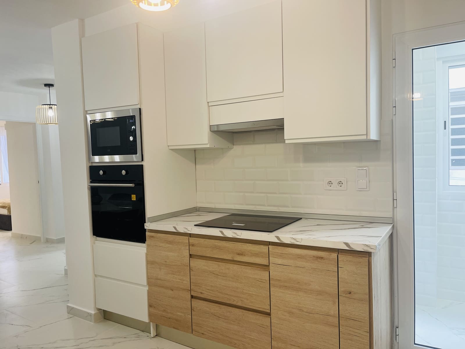 3 bedroom Apartment for sale in Torrevieja with garage - € 278,000 (Ref: 9748410)