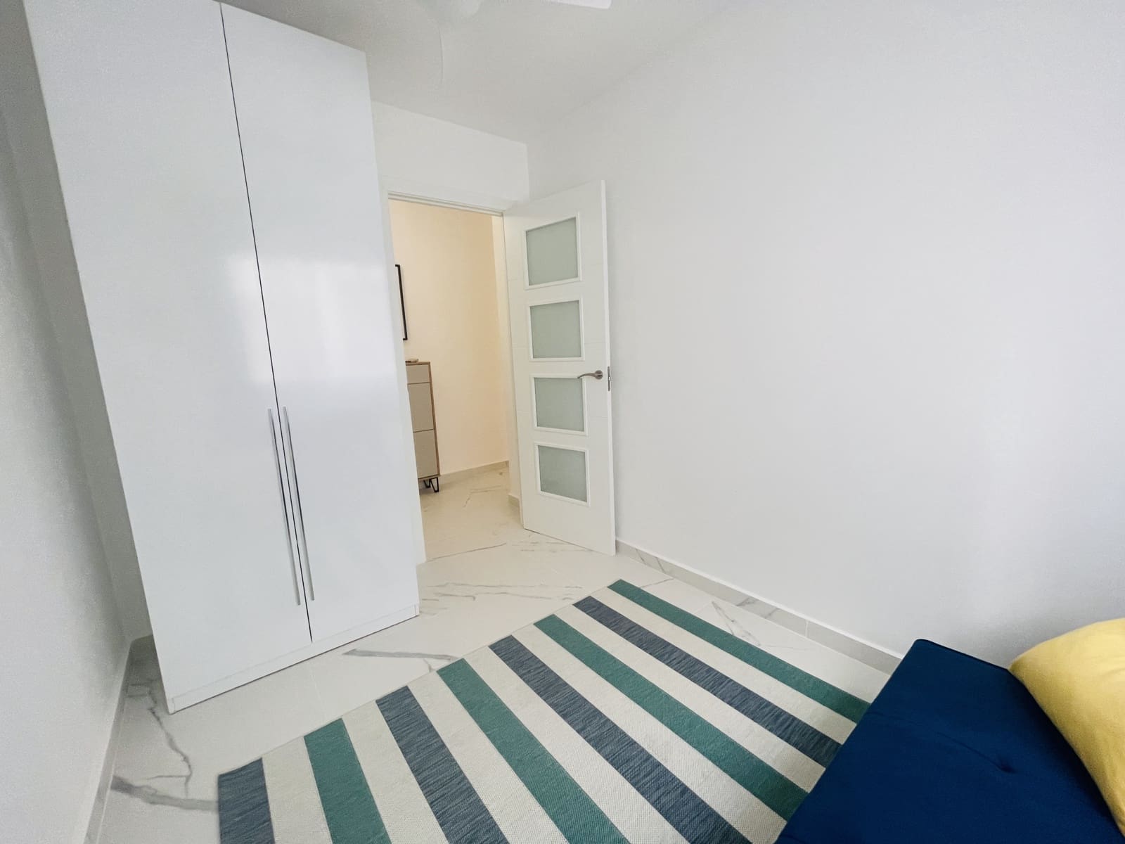 3 bedroom Apartment for sale in Torrevieja with garage - € 278,000 (Ref: 9748410)