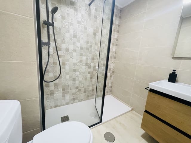 3 chambre Appartement à vendre à Playa del Cura, Torrevieja avec garage - 278 000 € (Ref: 9748410)