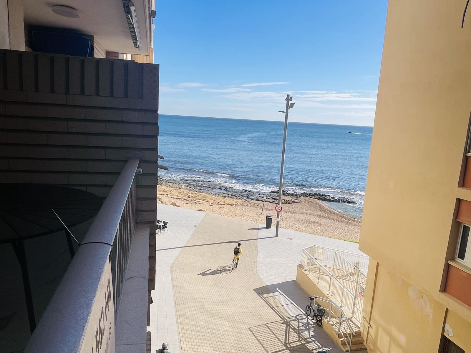3 bedroom Apartment for sale in Torrevieja with garage - € 278,000 (Ref: 9748410)