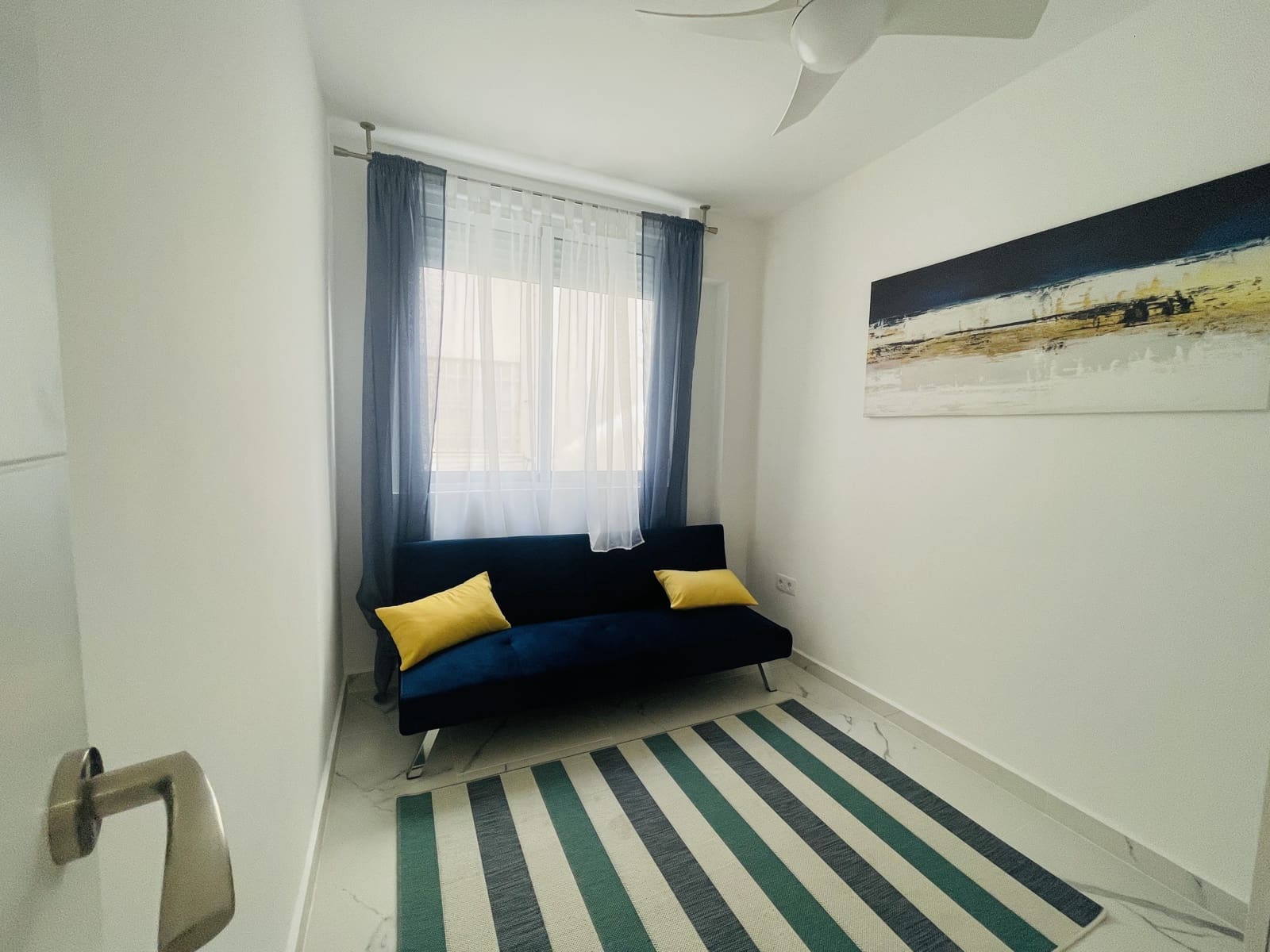 3 bedroom Apartment for sale in Torrevieja with garage - € 278,000 (Ref: 9748410)