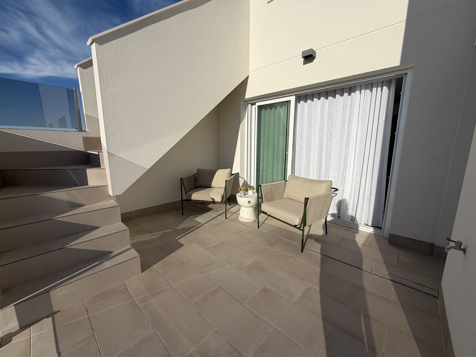 2 slaapkamer Appartement te huur in El Raso met zwembad garage - € 2.200 (Ref: 9756410)