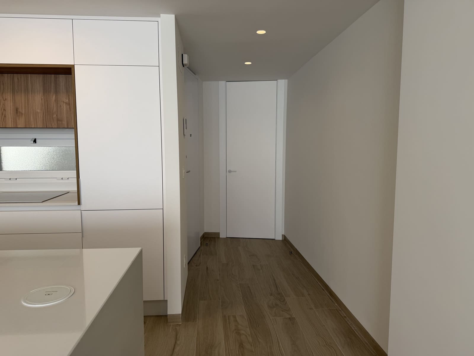 2 slaapkamer Appartement te huur in El Raso met zwembad garage - € 2.200 (Ref: 9756410)