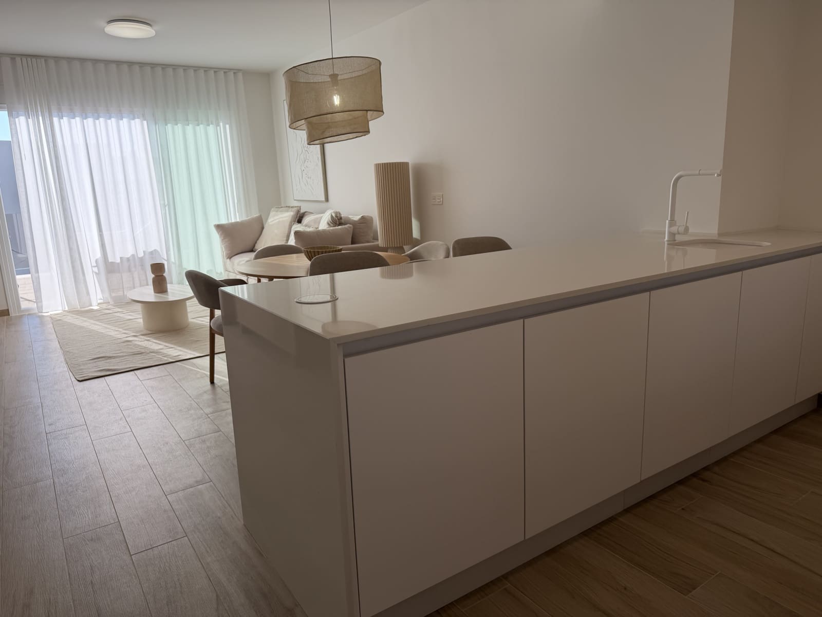 2 slaapkamer Appartement te huur in El Raso met zwembad garage - € 2.200 (Ref: 9756410)