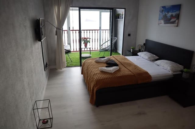 Studio til salg i Playa Levante, Benidorm med swimmingpool garage - € 255.000 (Ref: 9756411)