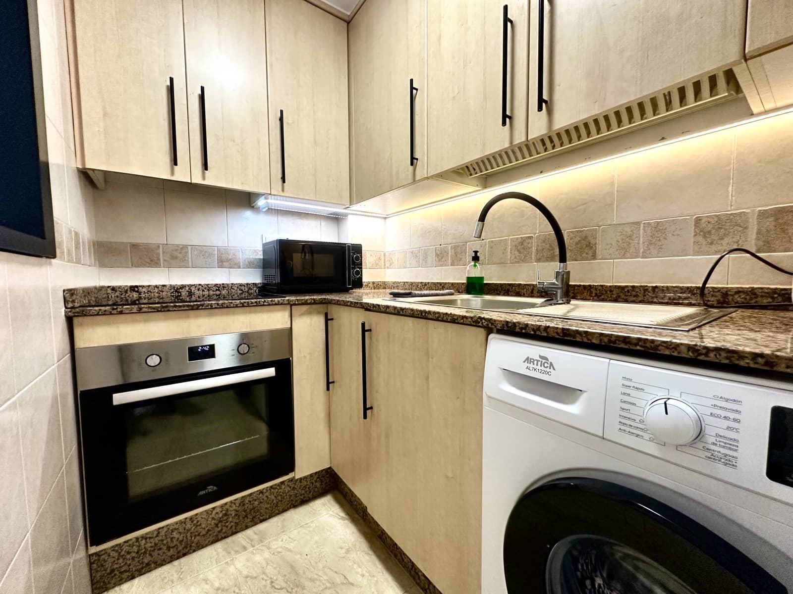 2 soverom Leilighet til salgs i Torrevieja - € 162 000 (Ref: 9756412)