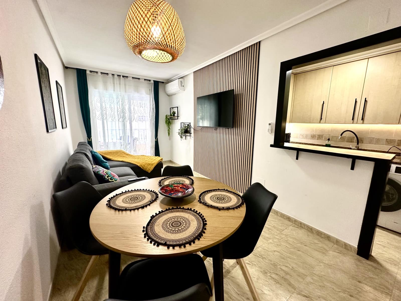 2 soverom Leilighet til salgs i Torrevieja - € 162 000 (Ref: 9756412)