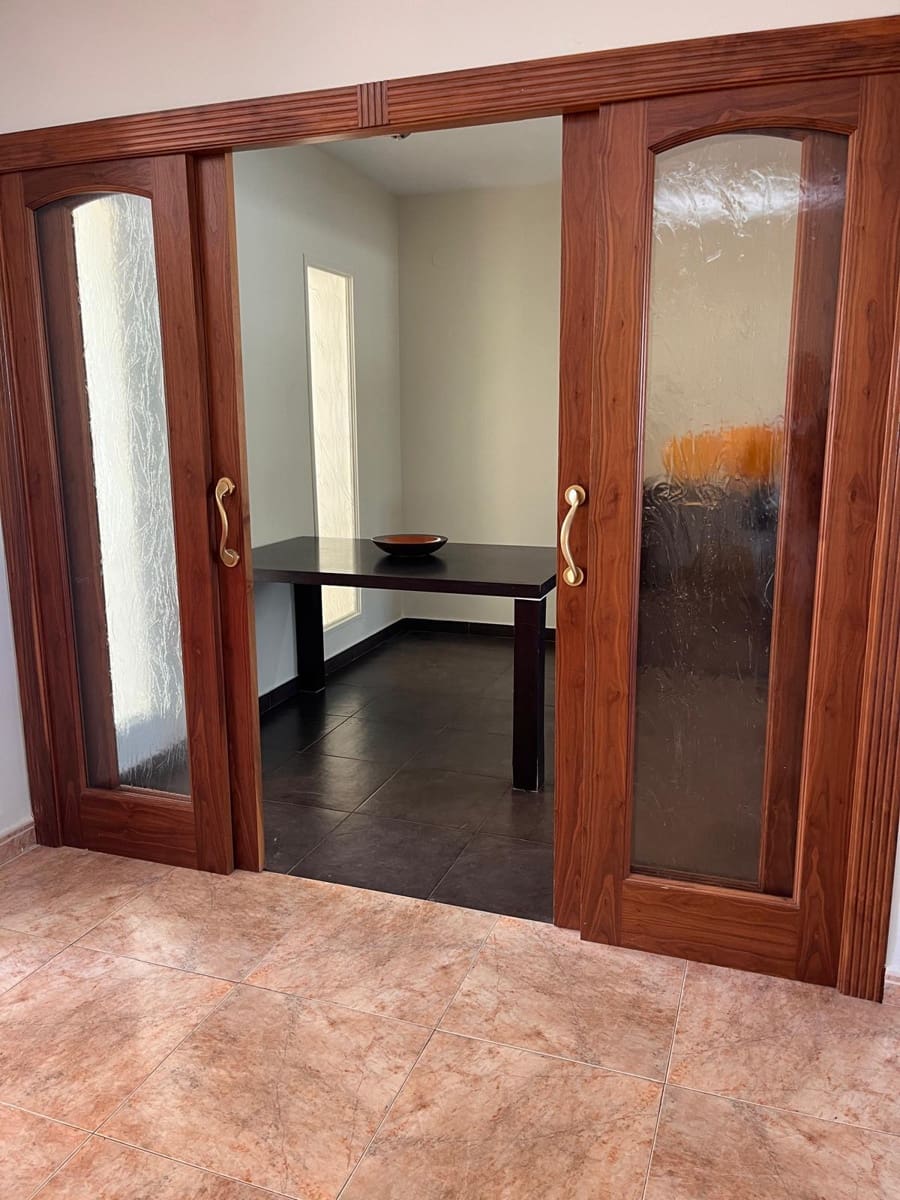 4 slaapkamer Huis te koop in Benidorm met zwembad garage - € 995.000 (Ref: 9756757)