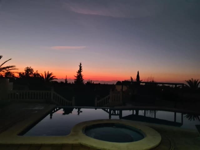 4 soverom Hus til salgs i Crevillente / Crevillent med svømmebasseng garasje - € 590 000 (Ref: 9757541)