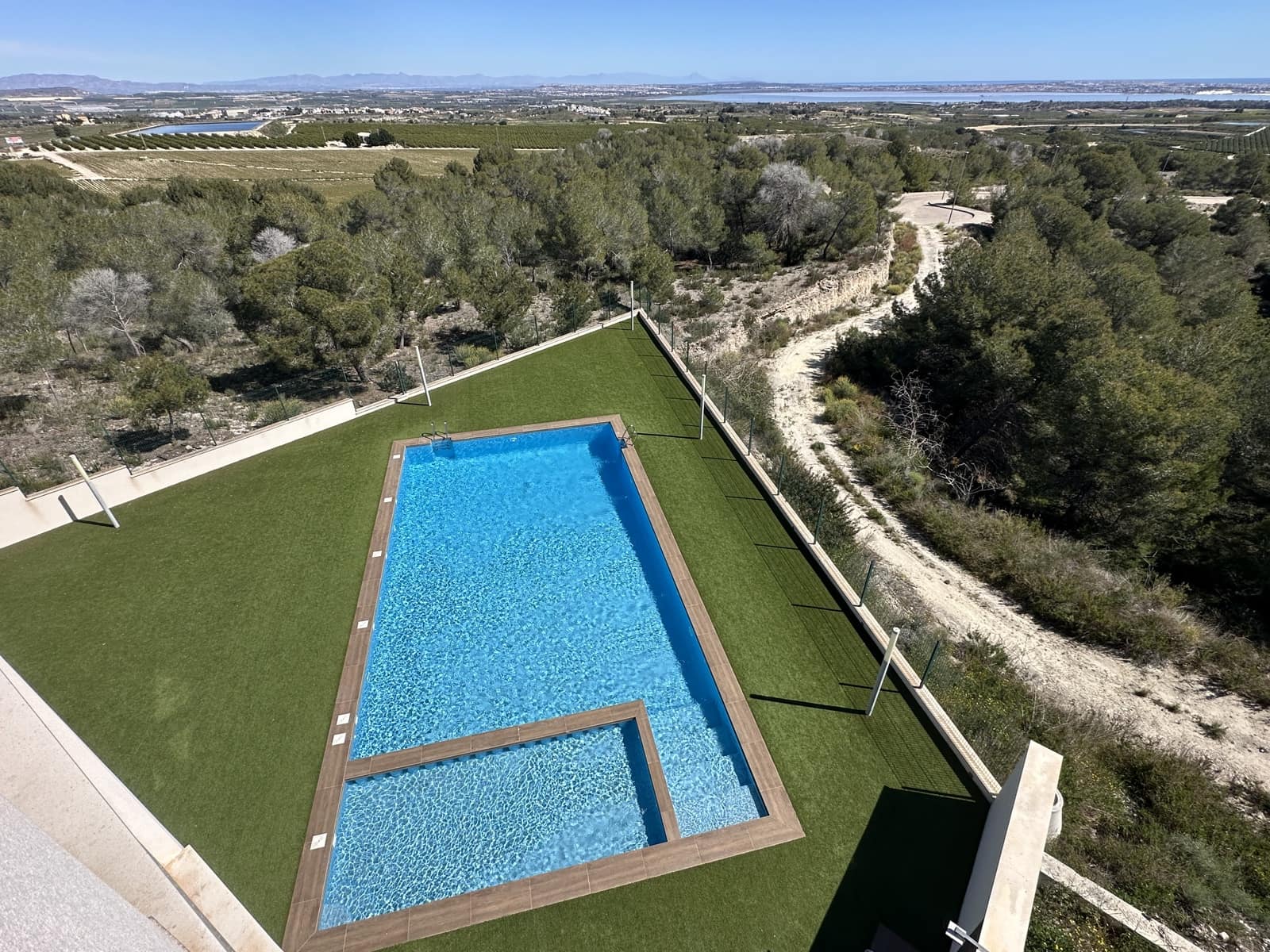 2 quarto Casa em Banda para venda em San Miguel de Salinas com piscina garagem - 329 900 € (Ref: 9787500)