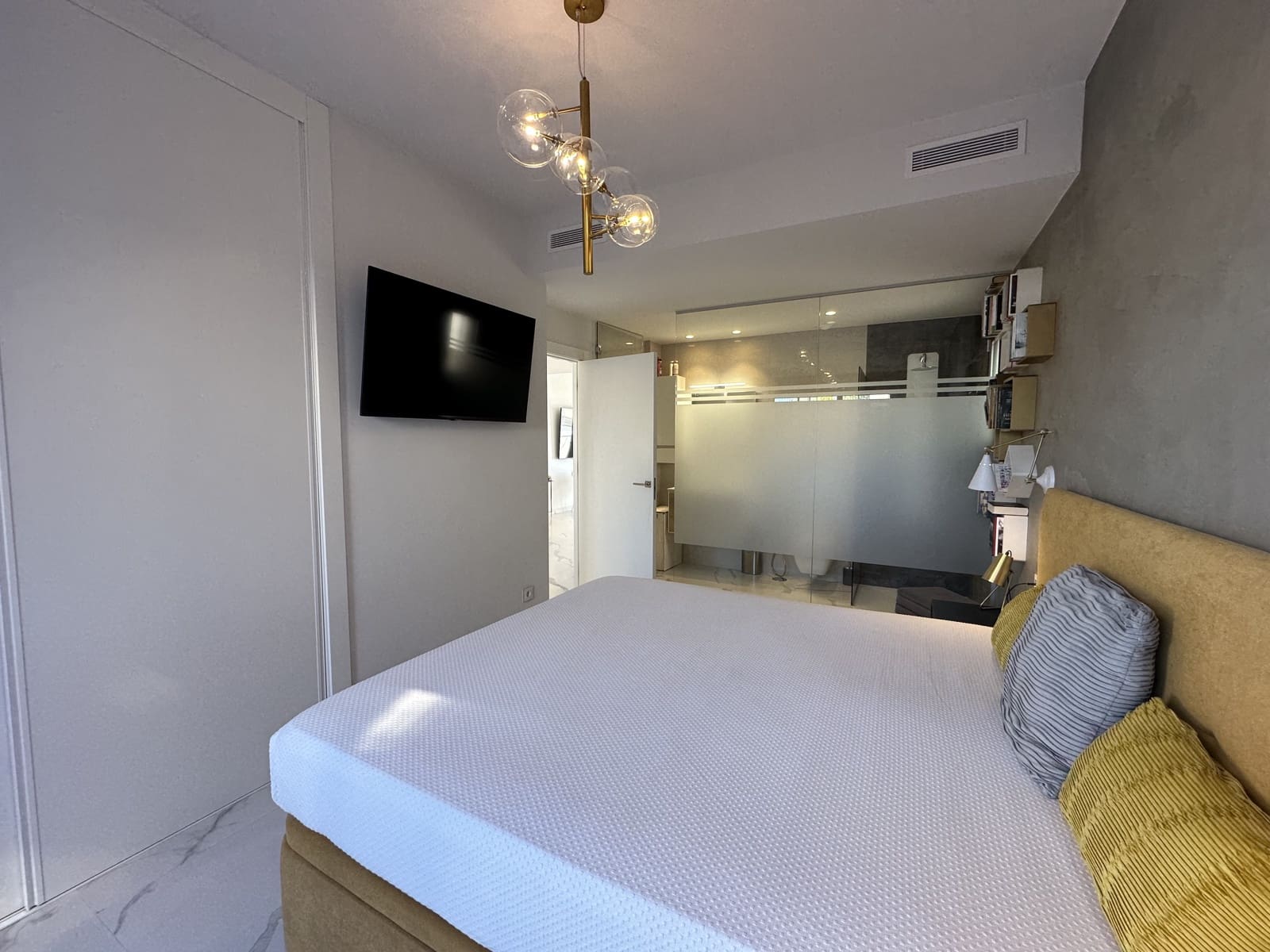 2 quarto Casa em Banda para venda em San Miguel de Salinas com piscina garagem - 329 900 € (Ref: 9787500)