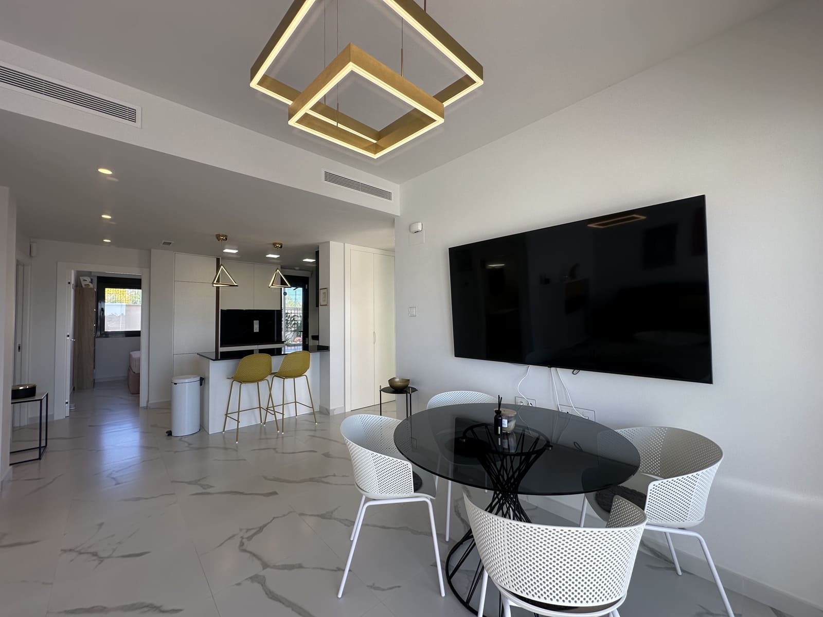 2 quarto Casa em Banda para venda em San Miguel de Salinas com piscina garagem - 329 900 € (Ref: 9787500)