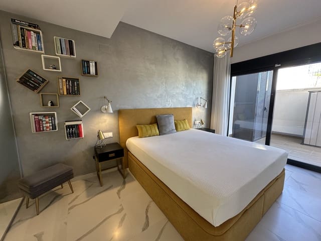 2 quarto Casa em Banda para venda em San Miguel de Salinas com piscina garagem - 329 900 € (Ref: 9787500)