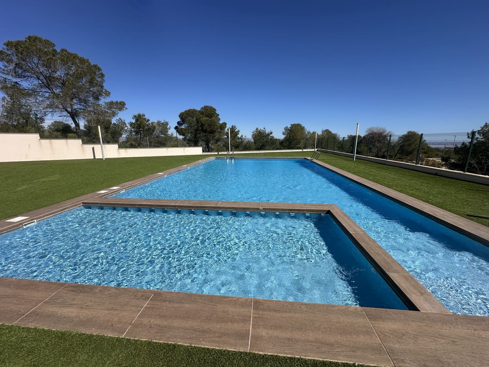 2 quarto Casa em Banda para venda em San Miguel de Salinas com piscina garagem - 329 900 € (Ref: 9787500)