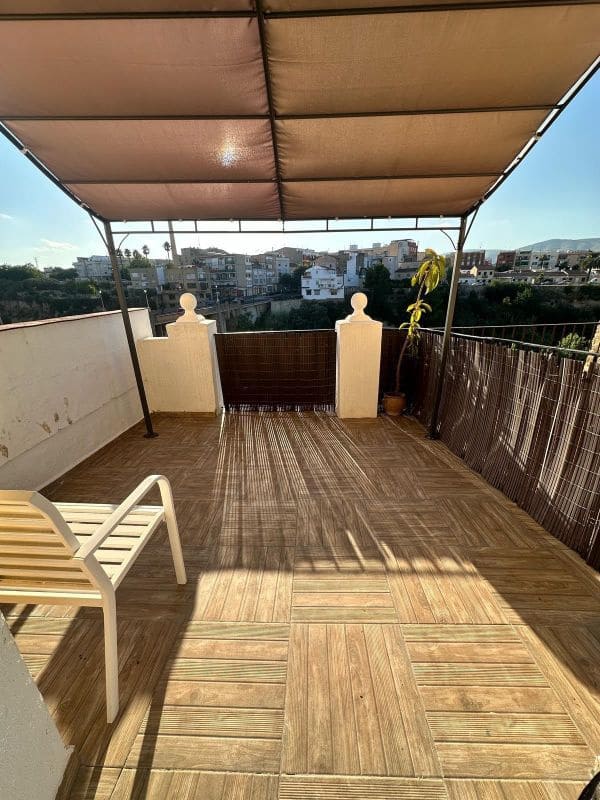 3 sovrum Villa till salu i Ontinyent - 95 000 € (Ref: 10010098)
