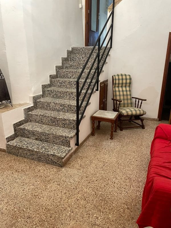 3 sovrum Villa till salu i Ontinyent - 95 000 € (Ref: 10010098)