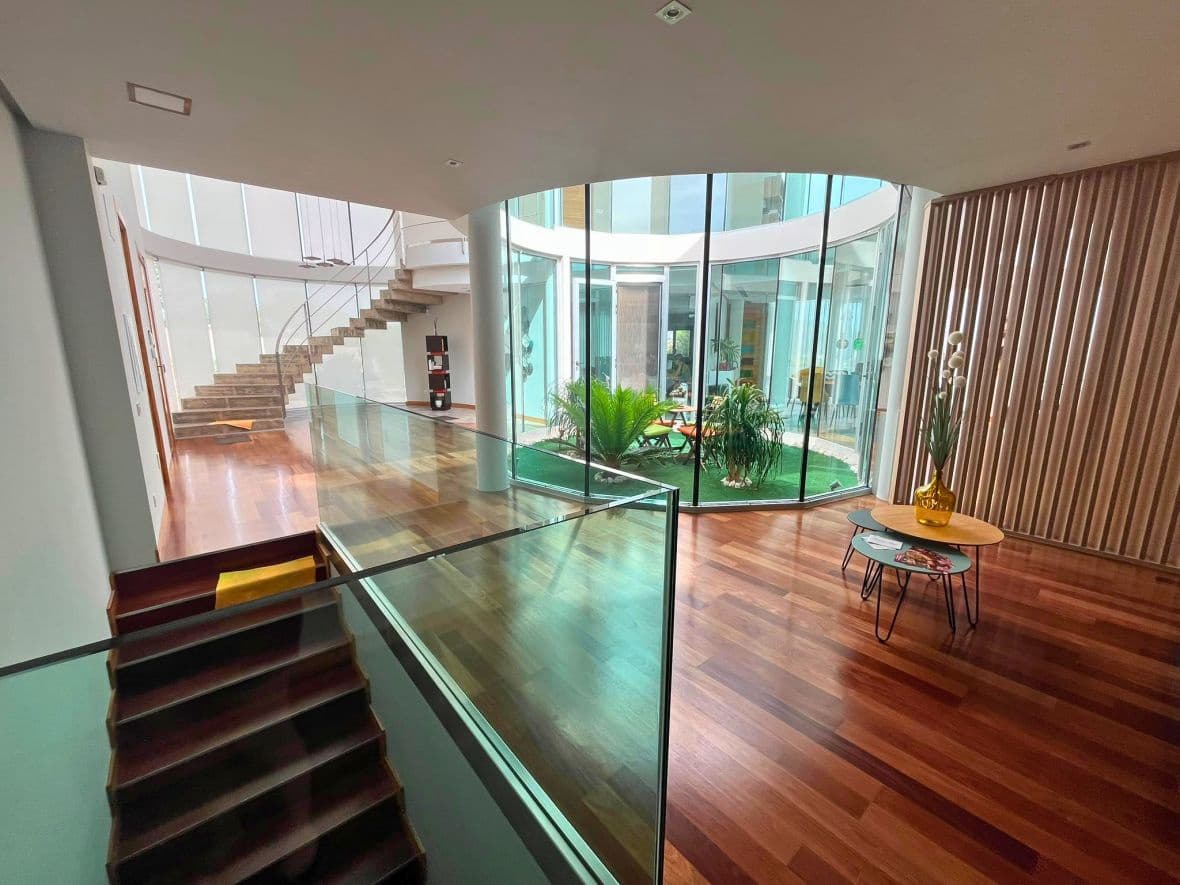 5 bedroom Villa for sale in Petrel / Petrer - € 1,450,000 (Ref: 10033124)