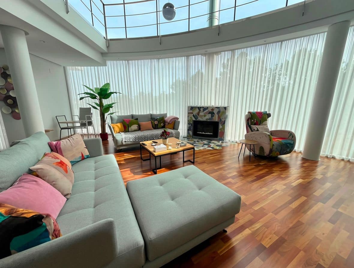 5 bedroom Villa for sale in Petrel / Petrer - € 1,450,000 (Ref: 10033124)