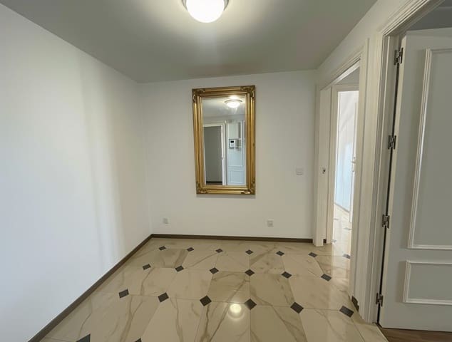 3 sypialnia Apartament do wynajęcia w Playa Levante, Benidorm z basenem - 2 200 € (Ref: 10049798)