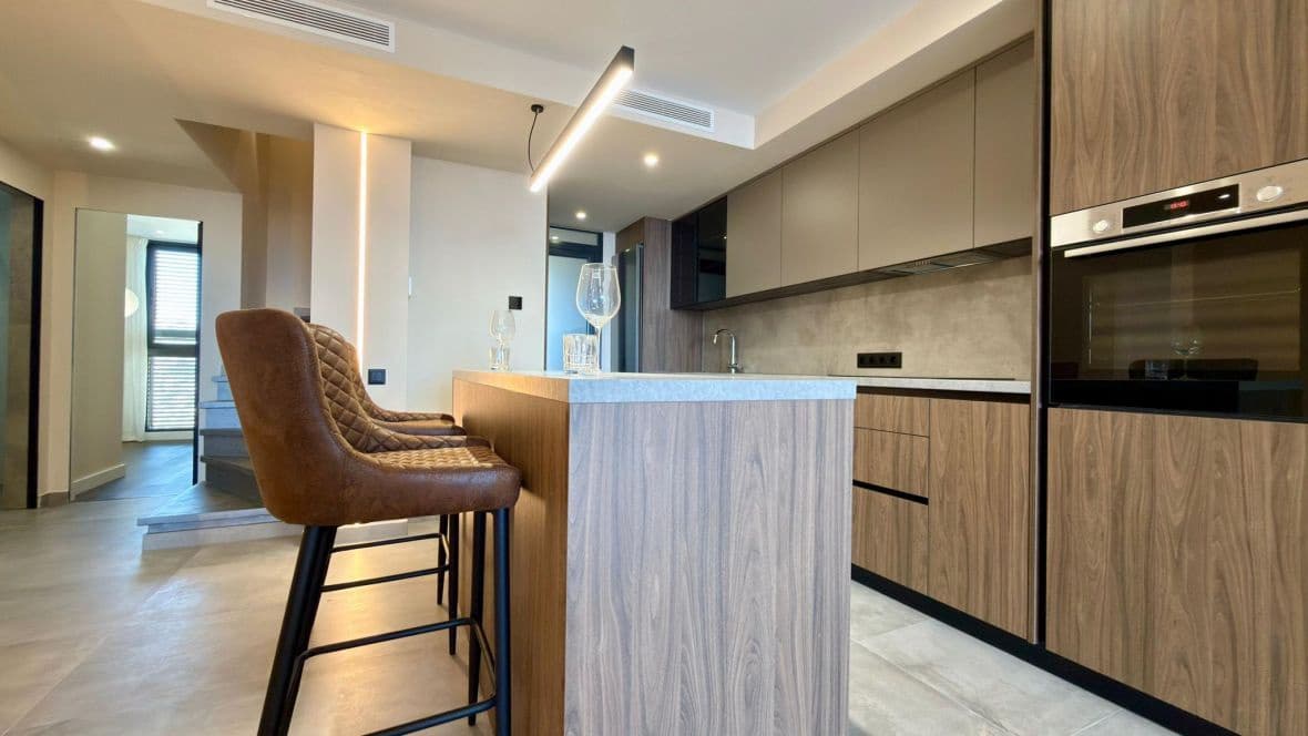 3 sypialnia Apartament do wynajęcia w La Villajoyosa / Vila Joiosa z basenem - 1 900 € (Ref: 10160435)