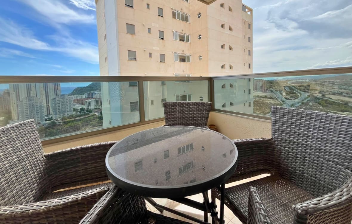 2 soverom Leilighet til leie i La Villajoyosa / Vila Joiosa med svømmebasseng - € 1 350 (Ref: 10165392)