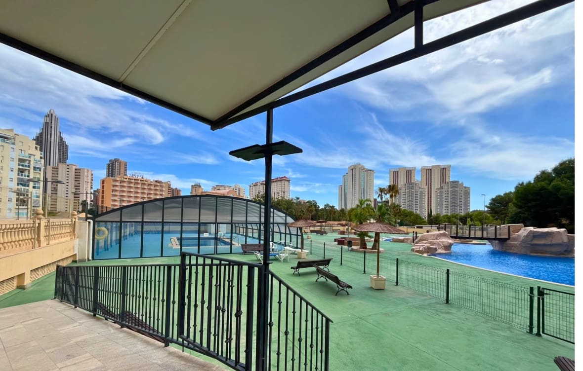 2 soverom Leilighet til leie i La Villajoyosa / Vila Joiosa med svømmebasseng - € 1 350 (Ref: 10165392)