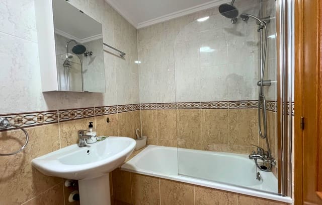 2 soveværelse Lejlighed til leje i Centro Urbano, La Villajoyosa / Vila Joiosa med swimmingpool - € 1.350 (Ref: 10165392)