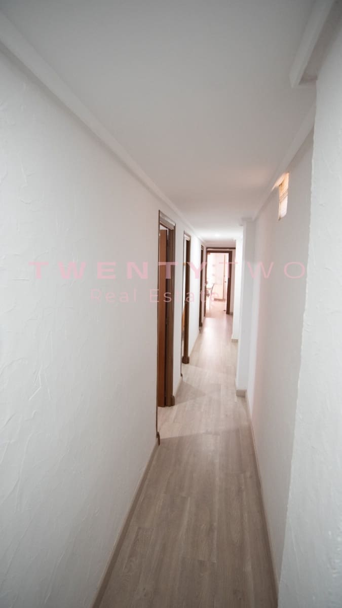 3 camera da letto Appartamento da affittare in Alicante citta - 1.200 € (Rif: 6821130)