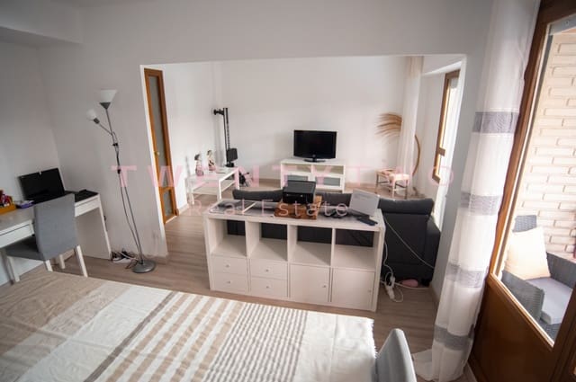 3 slaapkamer Flat te huur in Mercado, Alicante stad - € 1.200 (Ref: 6821130)