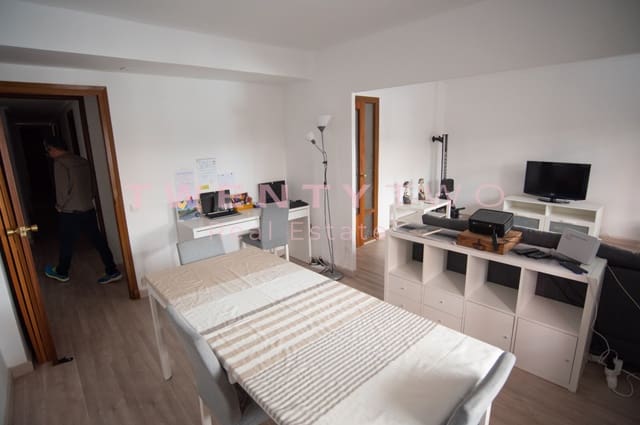 3 slaapkamer Flat te huur in Mercado, Alicante stad - € 1.200 (Ref: 6821130)