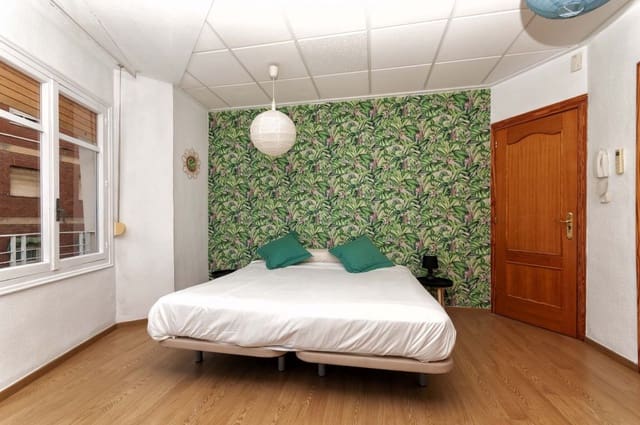 1 soveværelse Studio til leje i Ensanche - Diputacion, Alicante by - € 750 (Ref: 6839816)