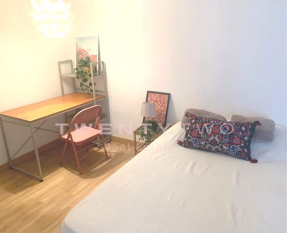 3 makuuhuone Asunto vuokrattavana paikassa Mercado, Alicante kaupunki - 1 200 € (Ref: 7238067)