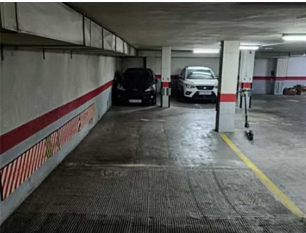 Garage till salu i Mercado, Alicante stad - 25 000 € (Ref: 7433126)