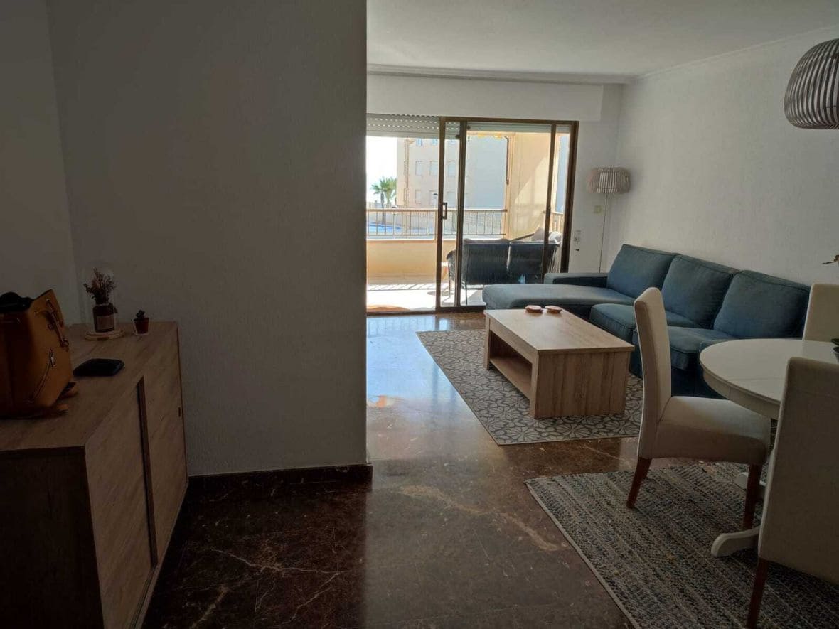 3 camera da letto Appartamento da affittare in Alicante citta con piscina - 1.500 € (Rif: 7852052)