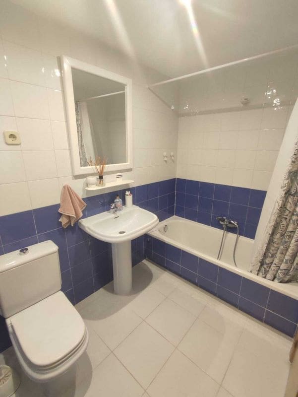 3 camera da letto Appartamento da affittare in Alicante citta con piscina - 1.500 € (Rif: 7852052)